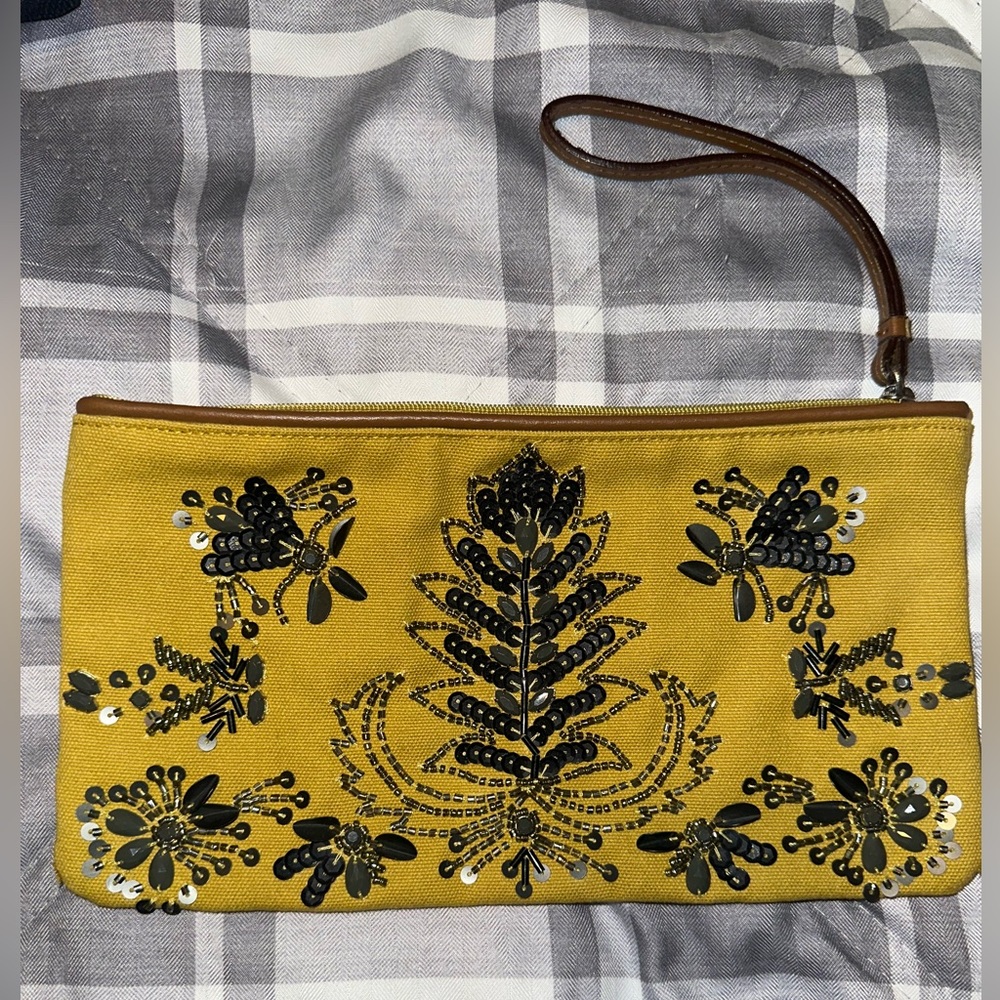 Ann Taylor beaded wristlet